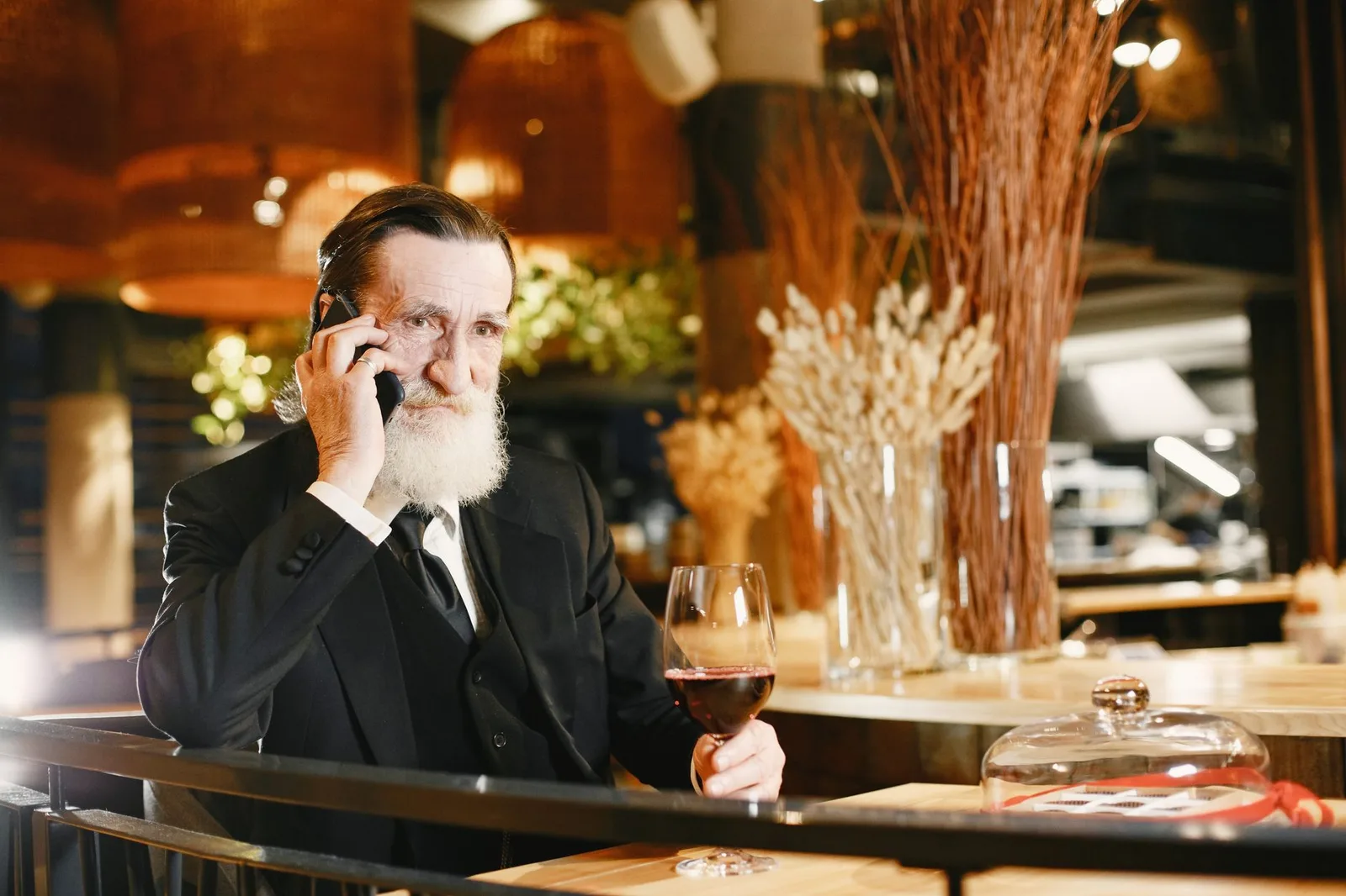 La IA de Google ya está llamando a restaurantes de la Costa del Sol (y el 26% no contesta, perdiendo clientes sin saberlo)